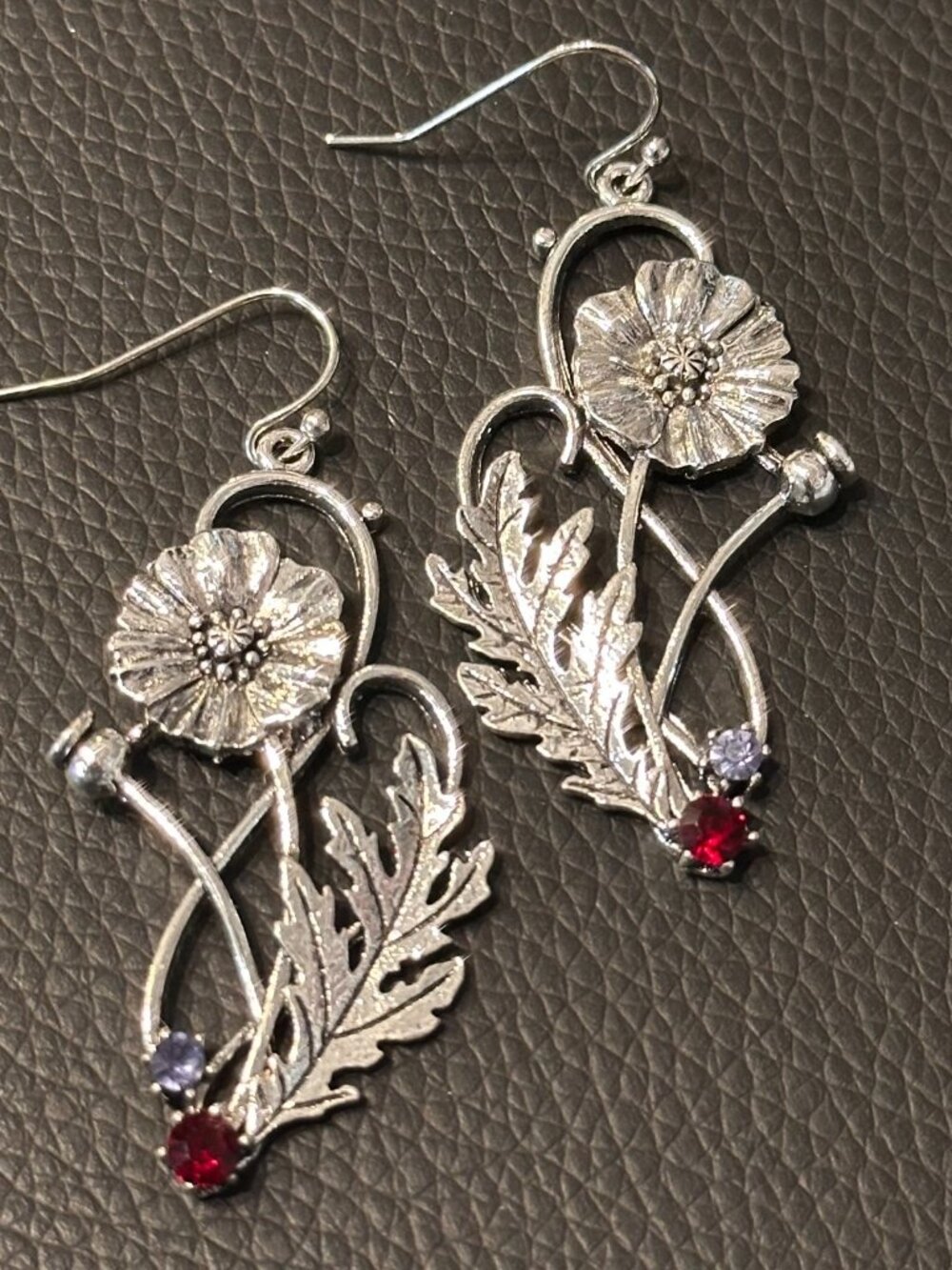 3/$30 Boho Silver Poppy Flower Dangle Earrings Vintage Floral Vine Drop Crystals